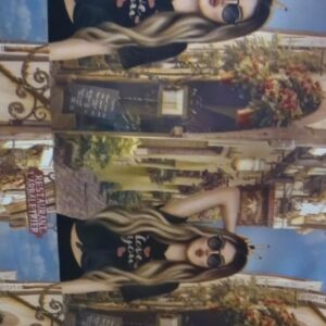 TRAVEL GIRL